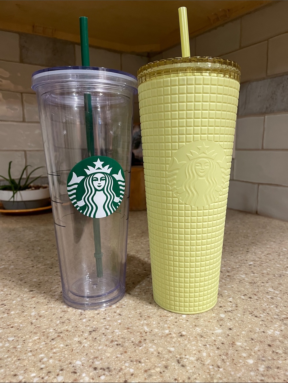 Starbucks Bright Yellow Textured Venti Tumbler and Plain Starbucks Venti Tumbler